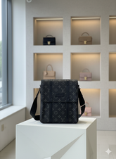 MONOCHROME LUIS VUTTON MONOGRAM MESSENGER BAG